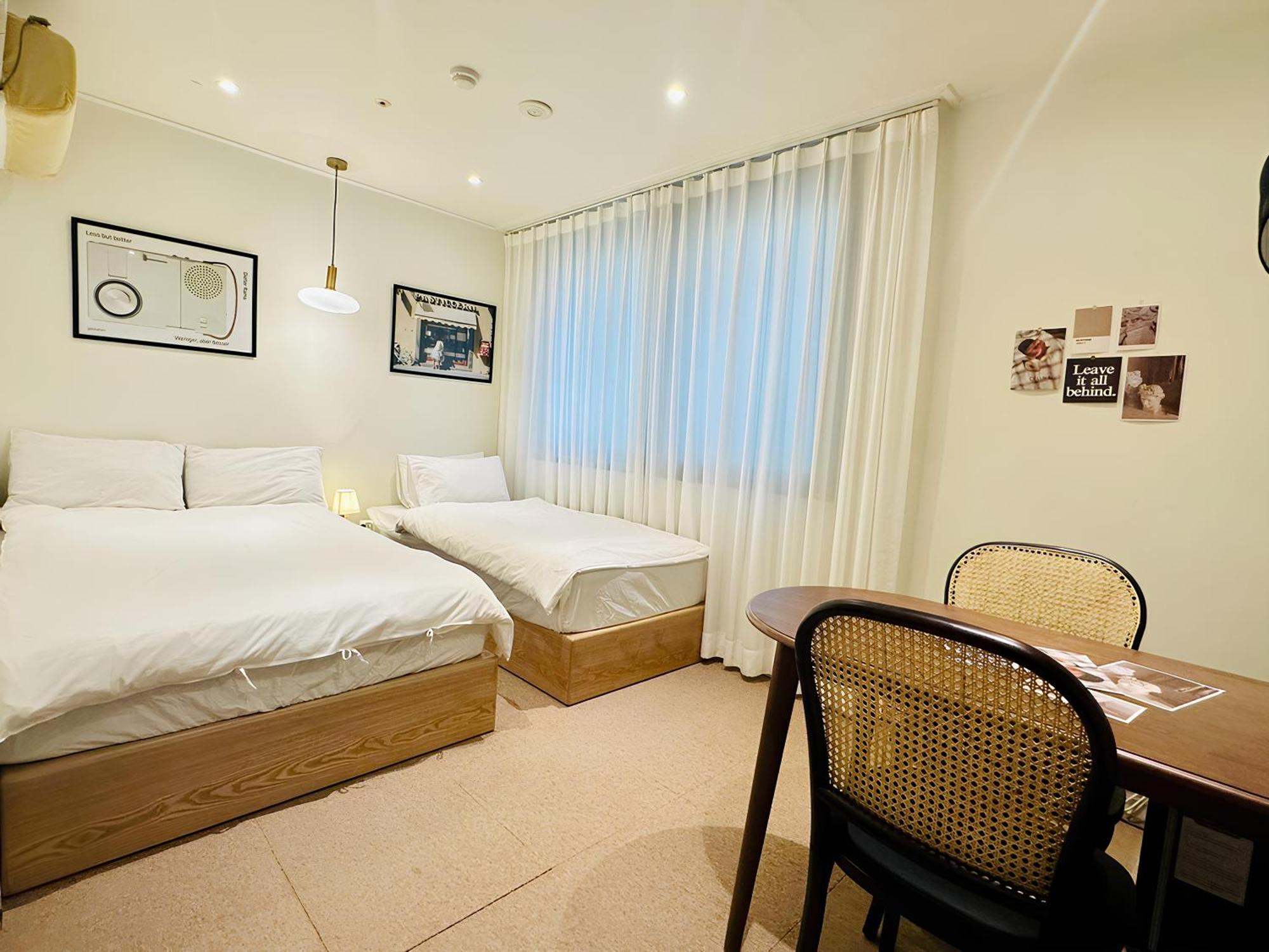 Ssh Ikseon Peter Cat Hostel โซล ภายนอก รูปภาพ